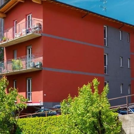 The Orange Housing In Комо Екстериор снимка