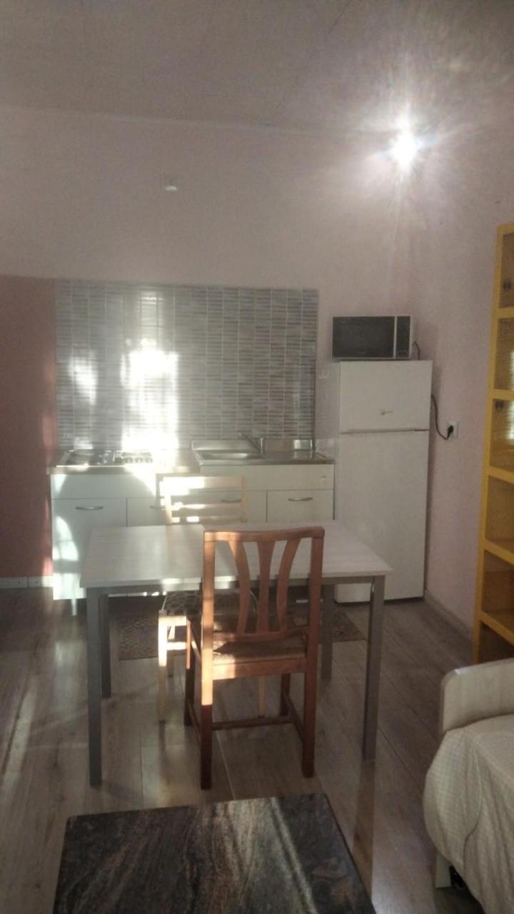 The Orange Housing In Комо Екстериор снимка